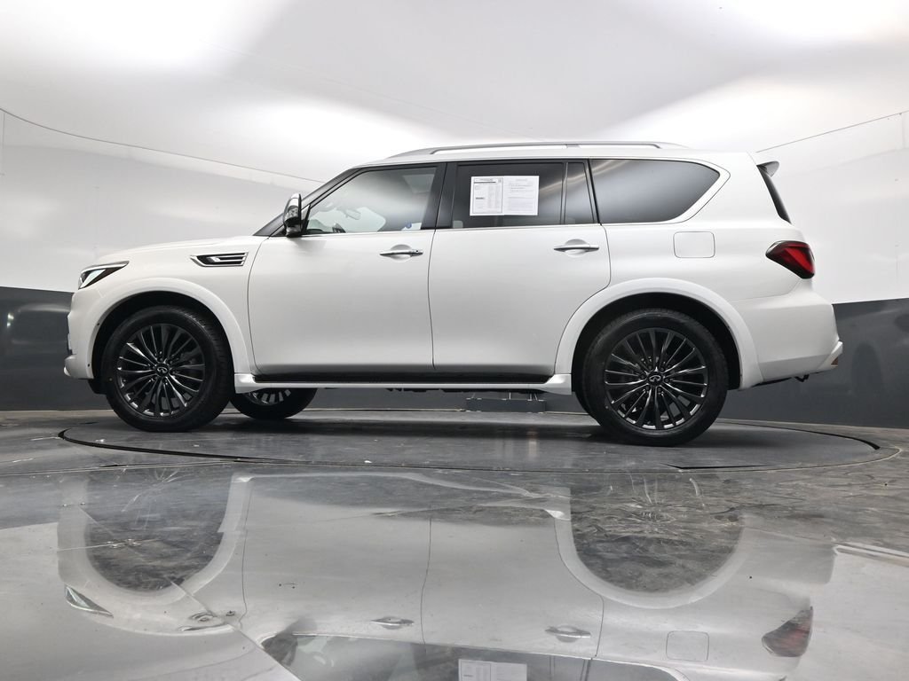 Used 2023 White INFINITI Sensory image 48