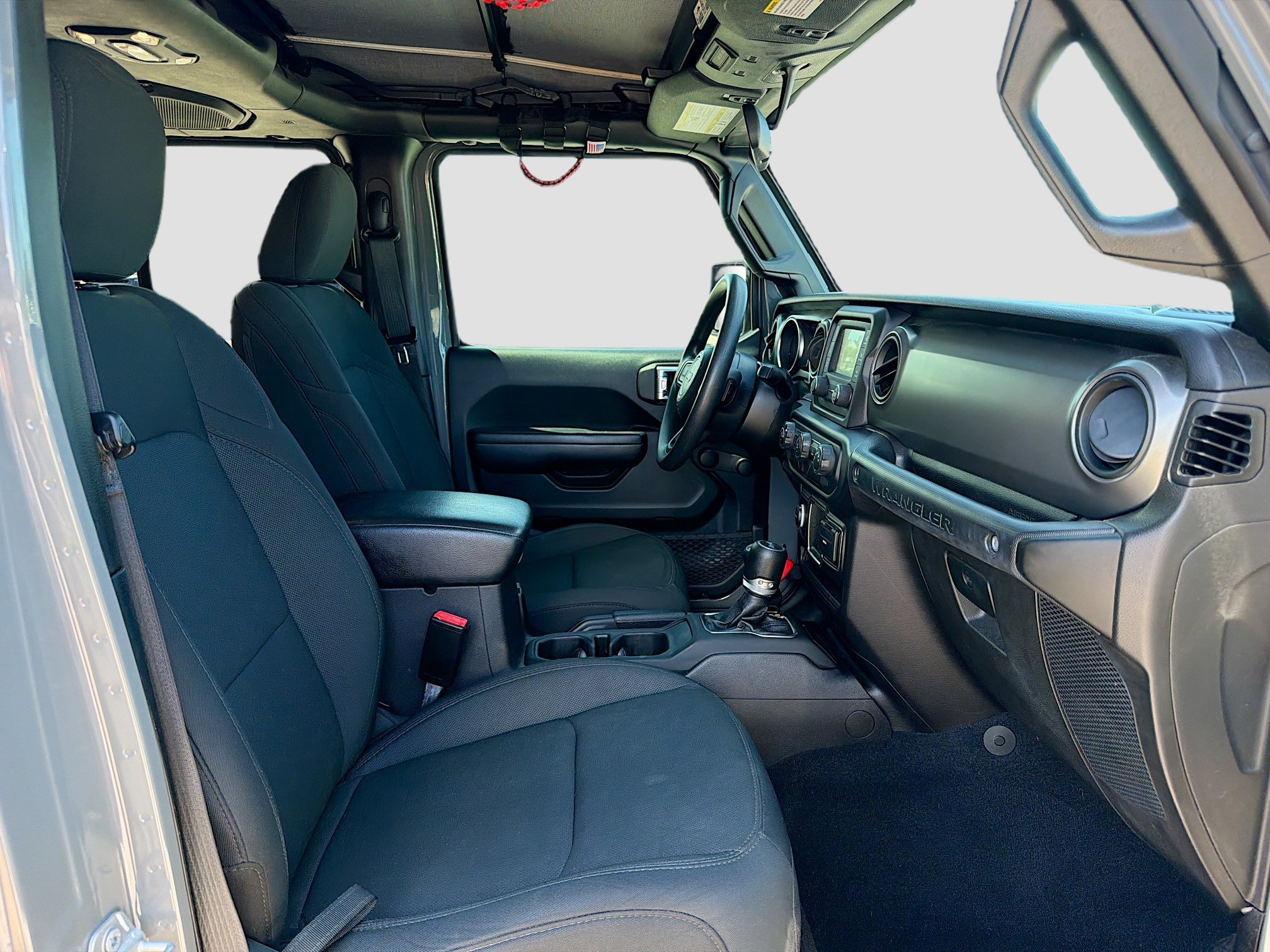 Used 2021 Sting-Gray Clearcoat Jeep Unlimited Willys Sport image 15