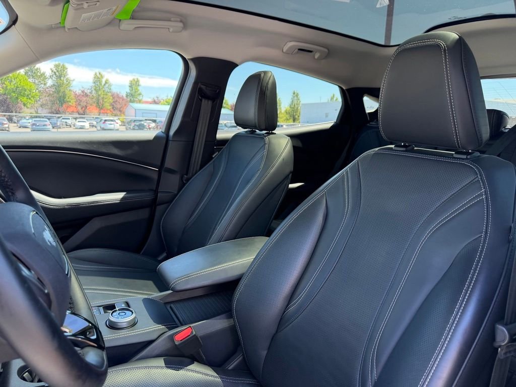 Used 2023 Space White Metallic Ford Premium image 16