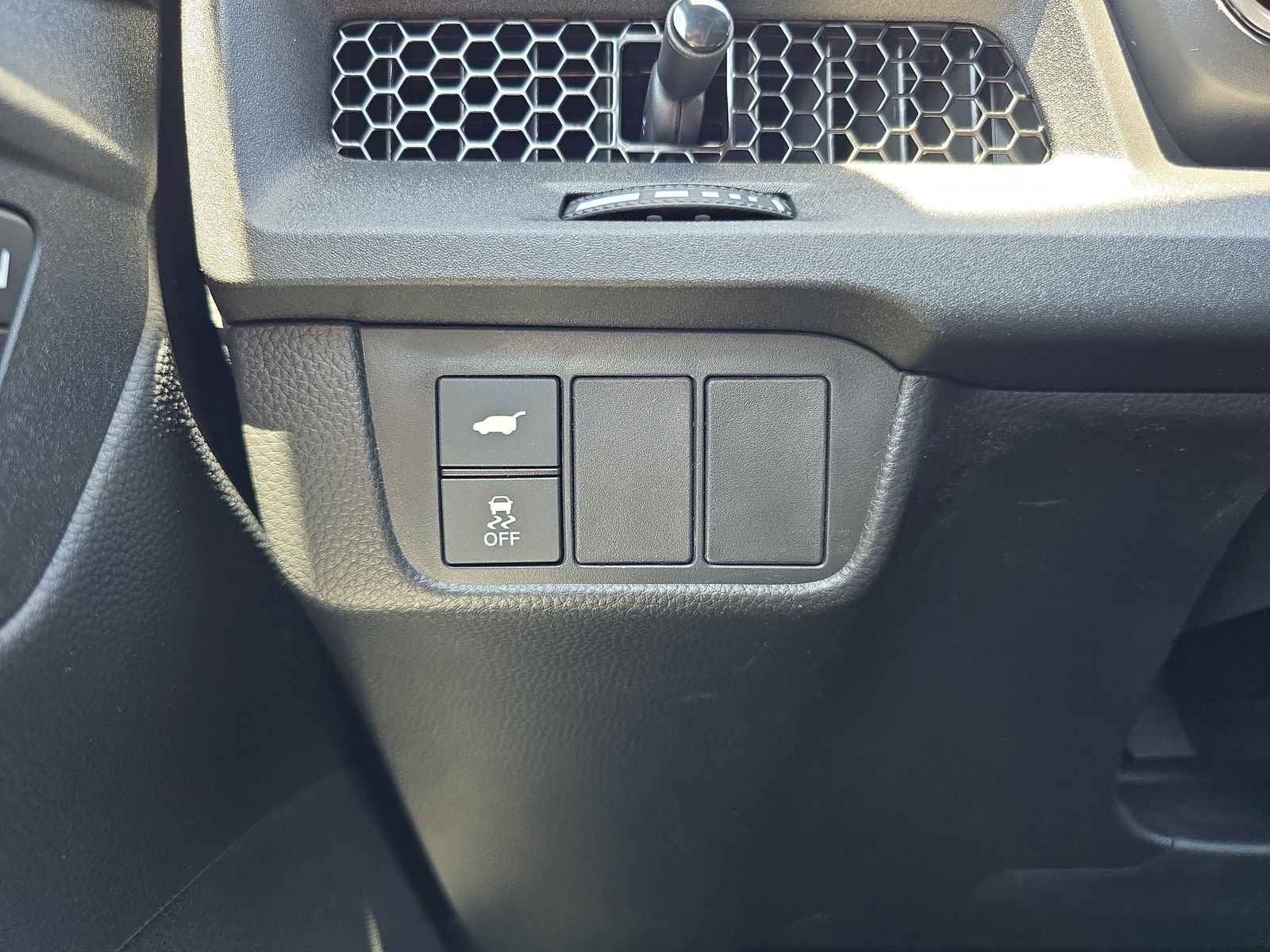 2025 Honda CR-V Sport-L - Photo 24