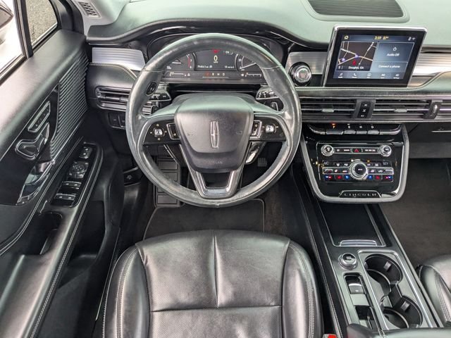 Used 2020 Silver Lincoln Standard image 16