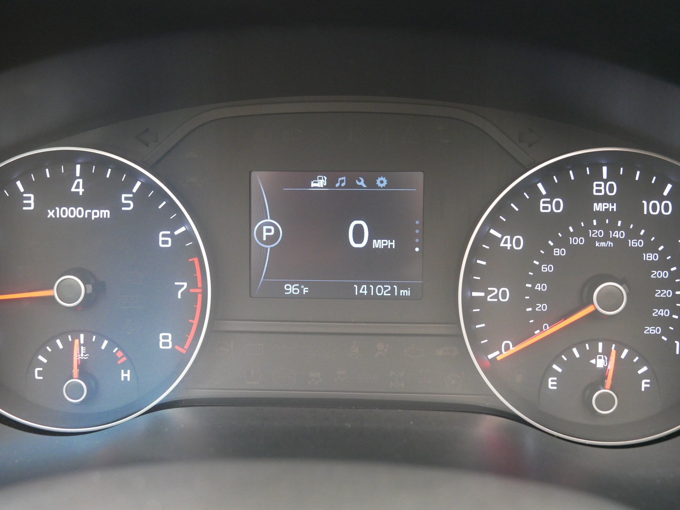 Used 2017 Mineral Silver Kia LX image 21
