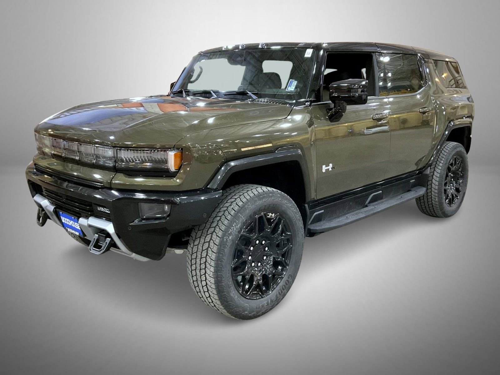 2026 GMC Hummer EV 2X SUV's photo
