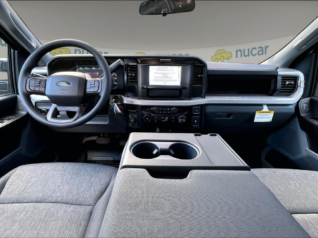 New 2027 Oxford White Ford XL image 6
