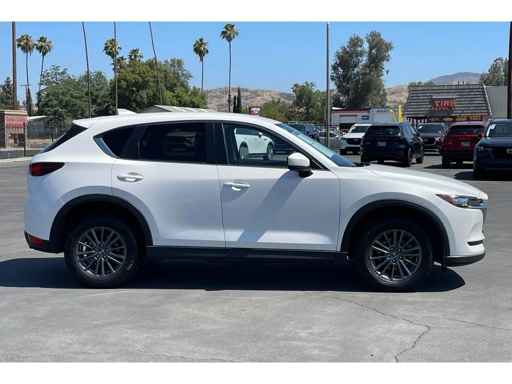 Used 2021 Snowflake White Pearl Mica Mazda Touring image 8