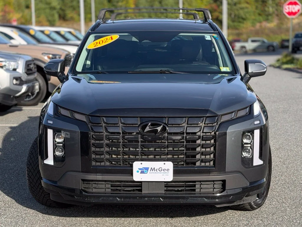 Used 2024 Gray Hyundai XRT image 2