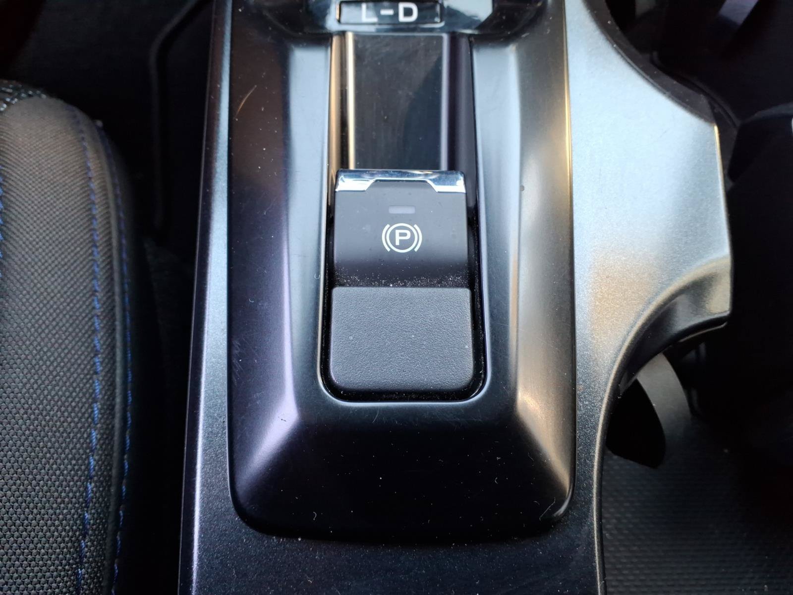 Used 2026 River Rock Pearl Subaru Premium image 32