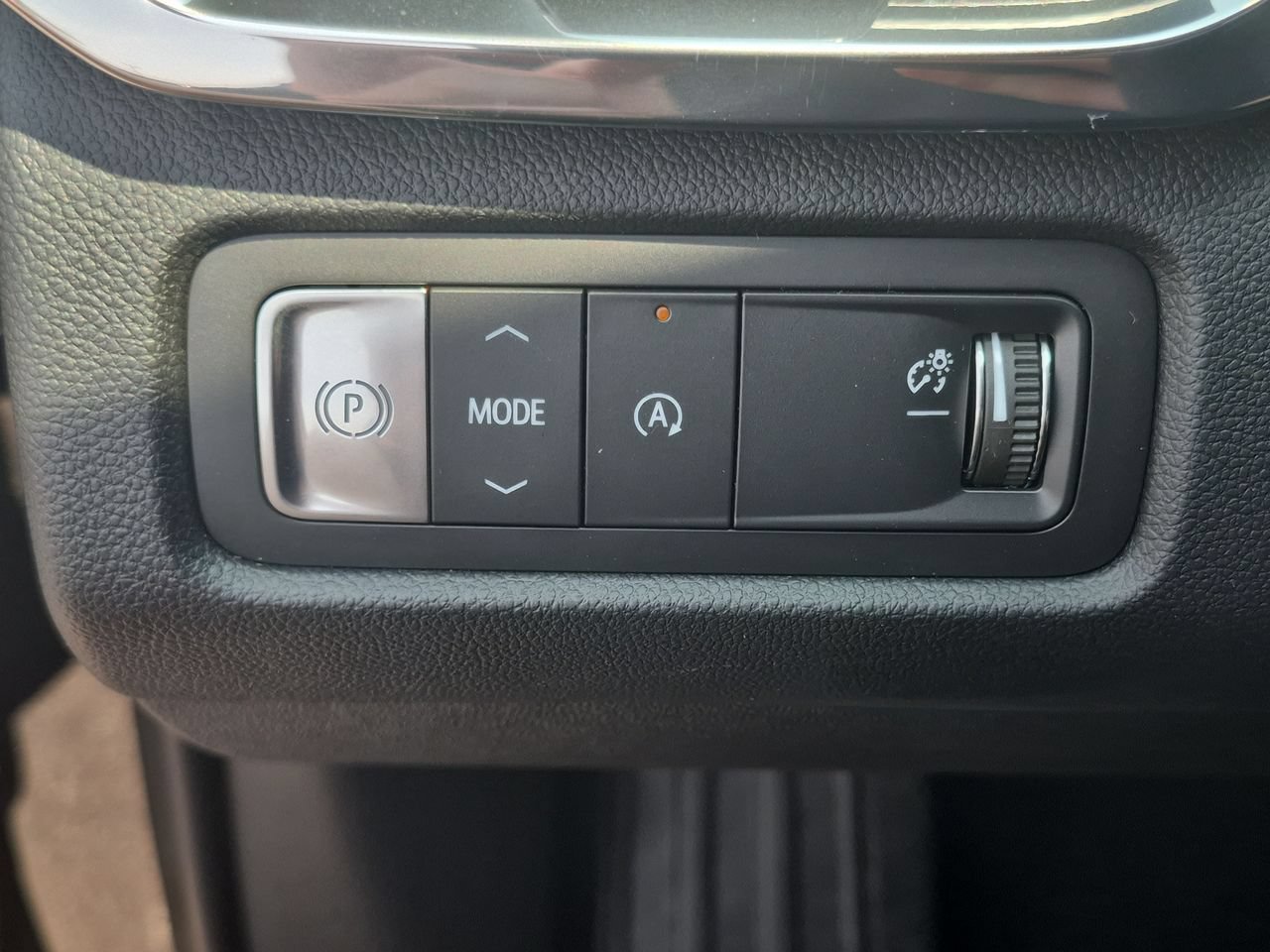 2026 GMC Acadia Elevation - Photo 18