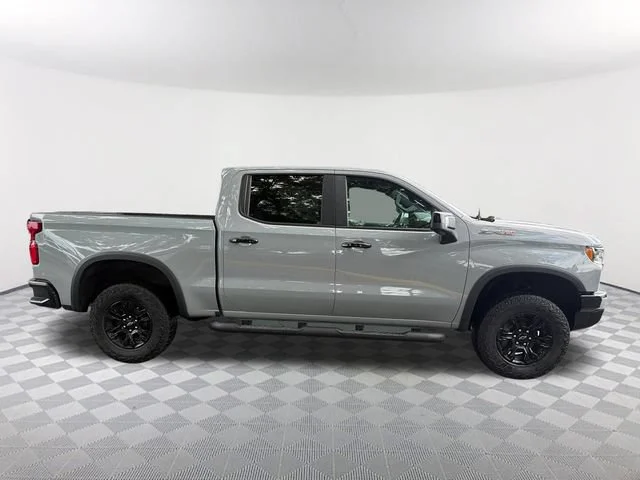 Used 2024 Slate Gray Metallic Chevrolet ZR2 image 4