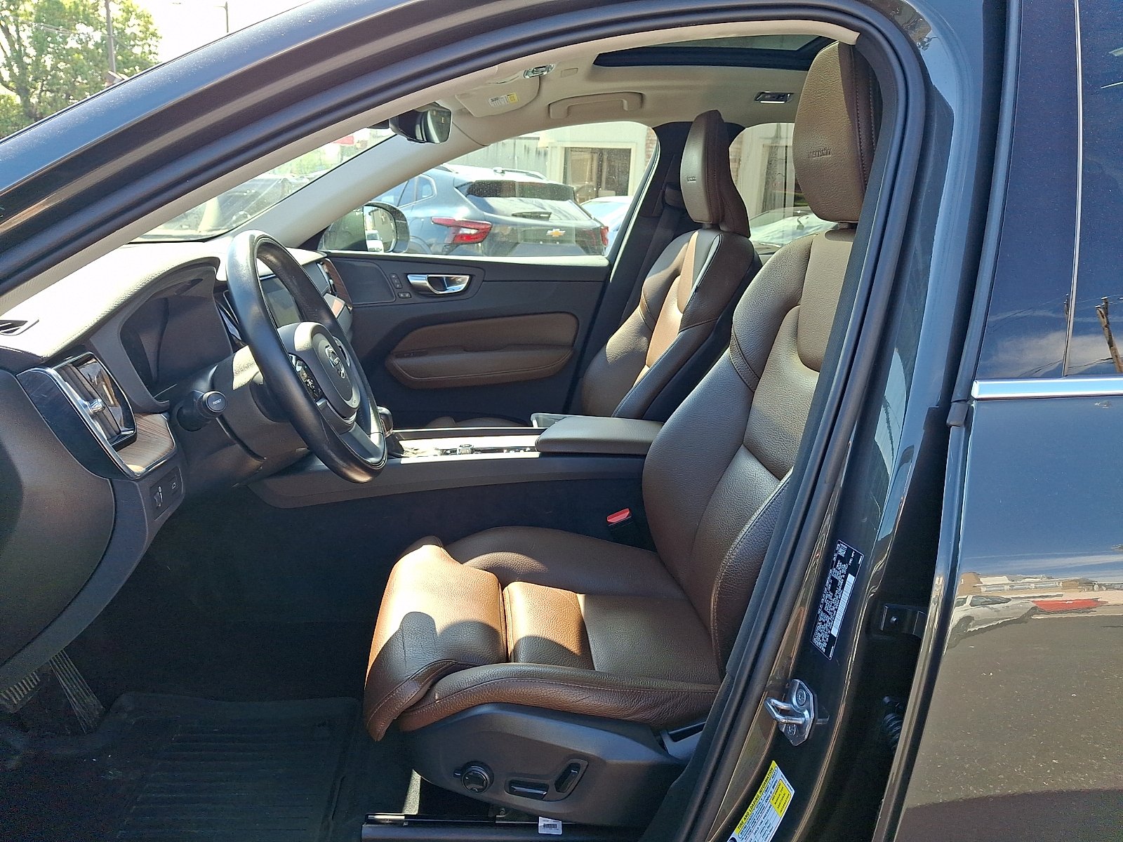 Used 2020 Pine Grey Metallic - 724 Volvo T5 Inscription image 13