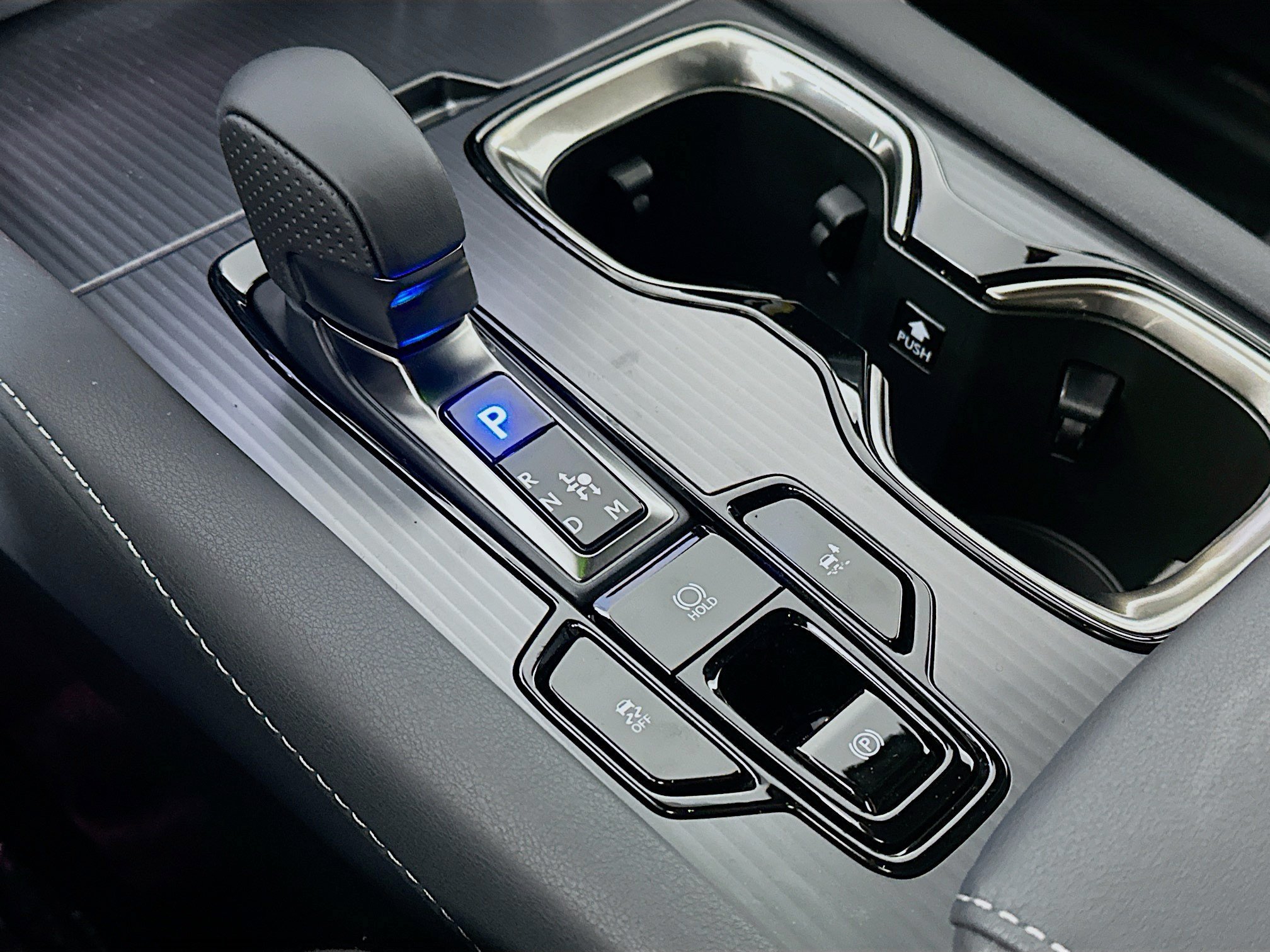 2026 Lexus RX 500h F-Sport - Photo 16