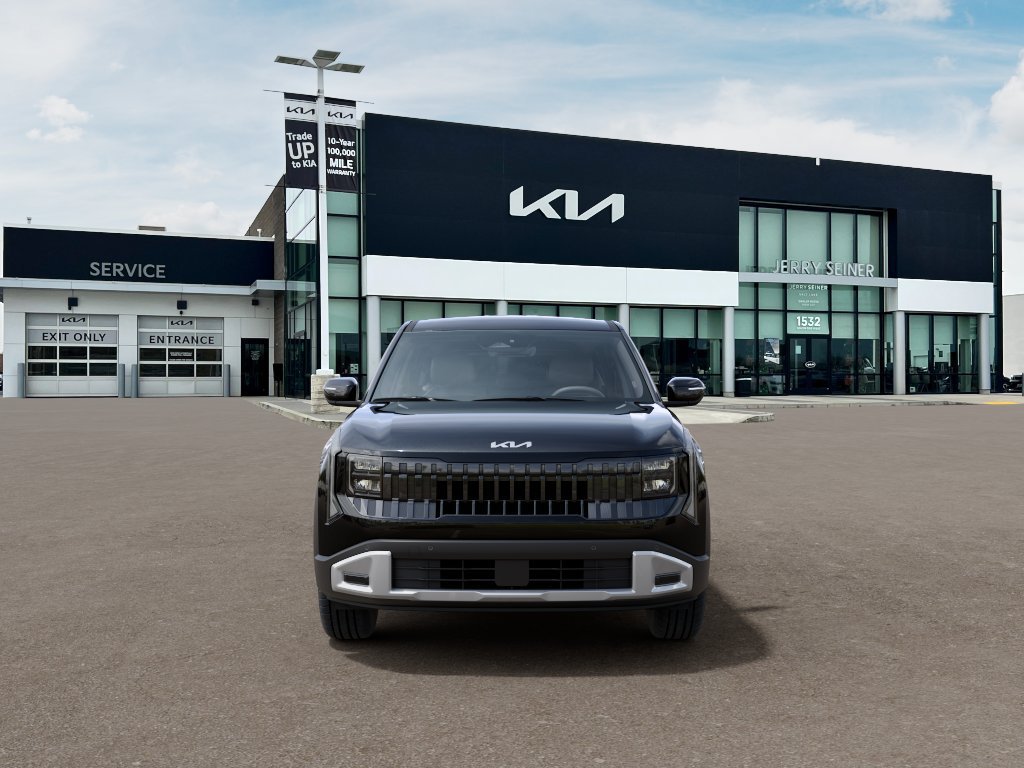 New 2027 Aurora Black Kia LX image 2