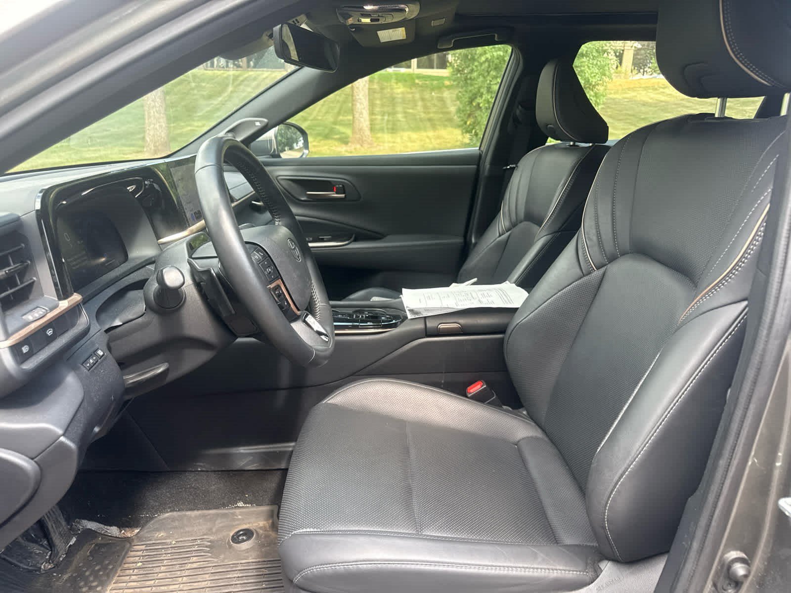 Certified Used 2024 Heavy Metal Toyota Platinum image 16