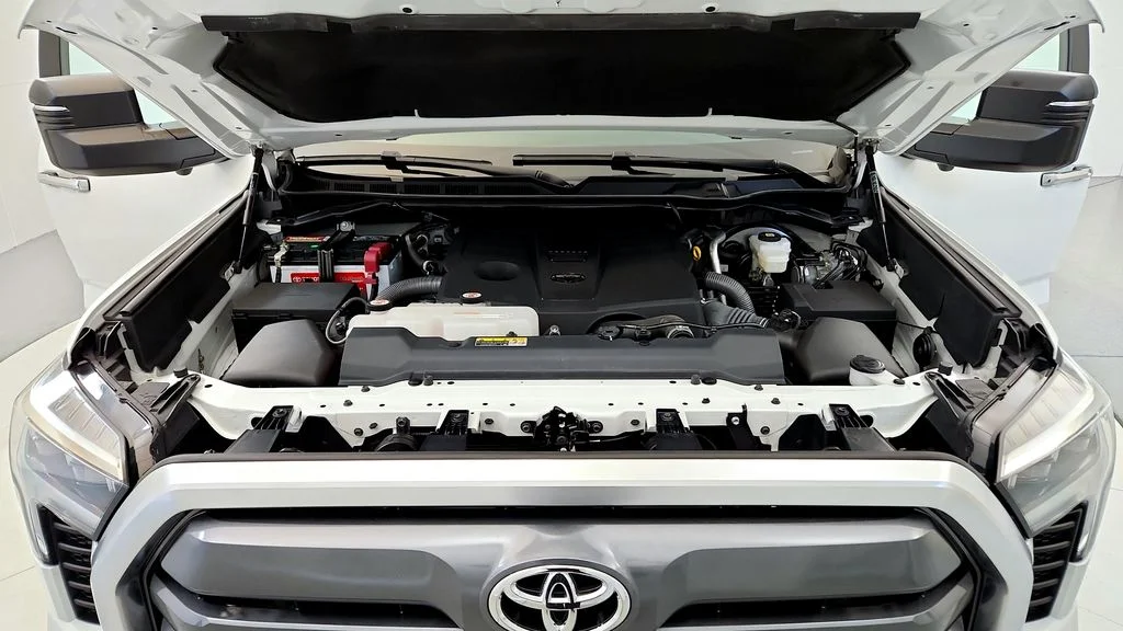 2022 Toyota Tundra Limited - Photo 14