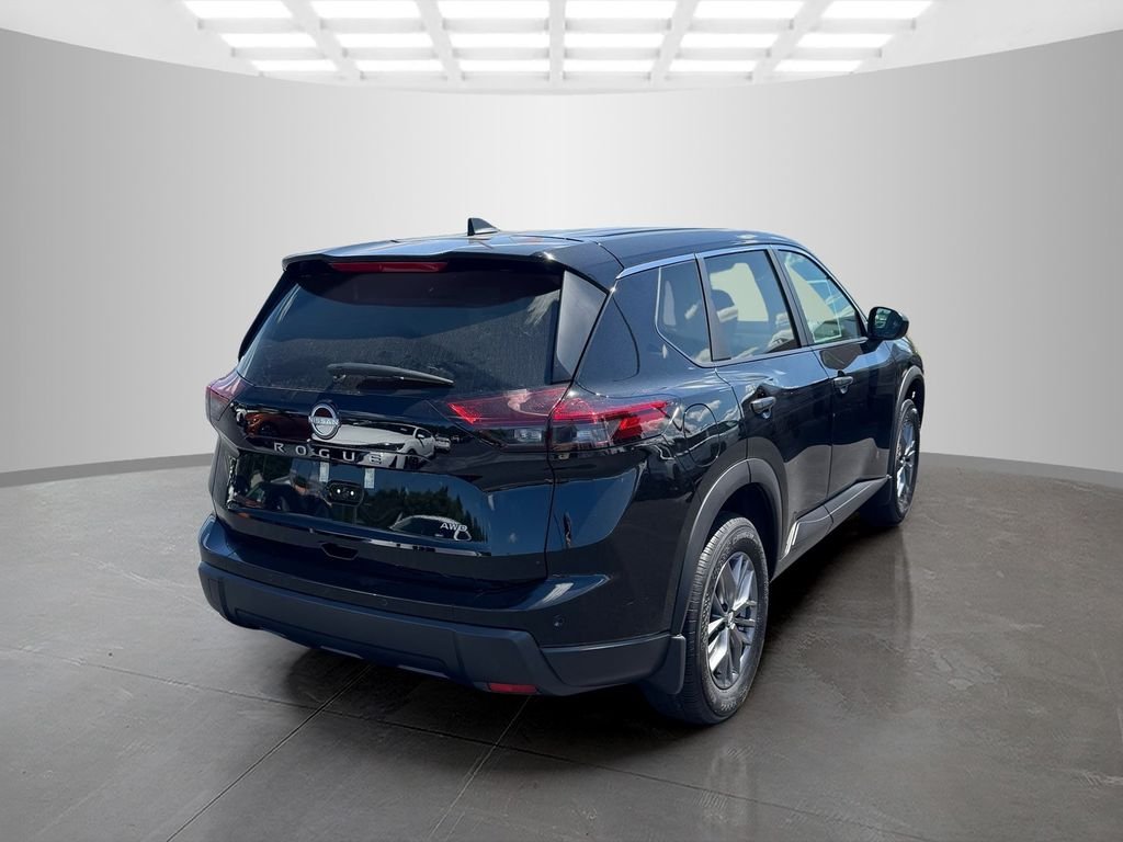 2026 Nissan Rogue S - Photo 5