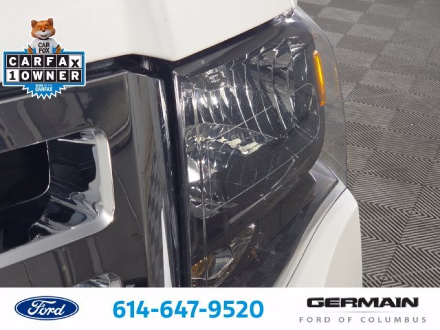Used 2013 White Platinum Clearcoat Metallic Ford Limited image 15