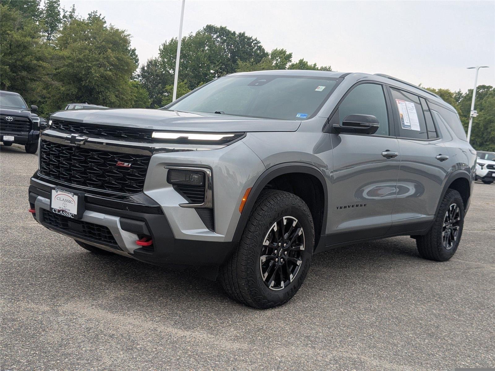 Used 2024 Stardust Metallic Chevrolet AWD Z71 image 7