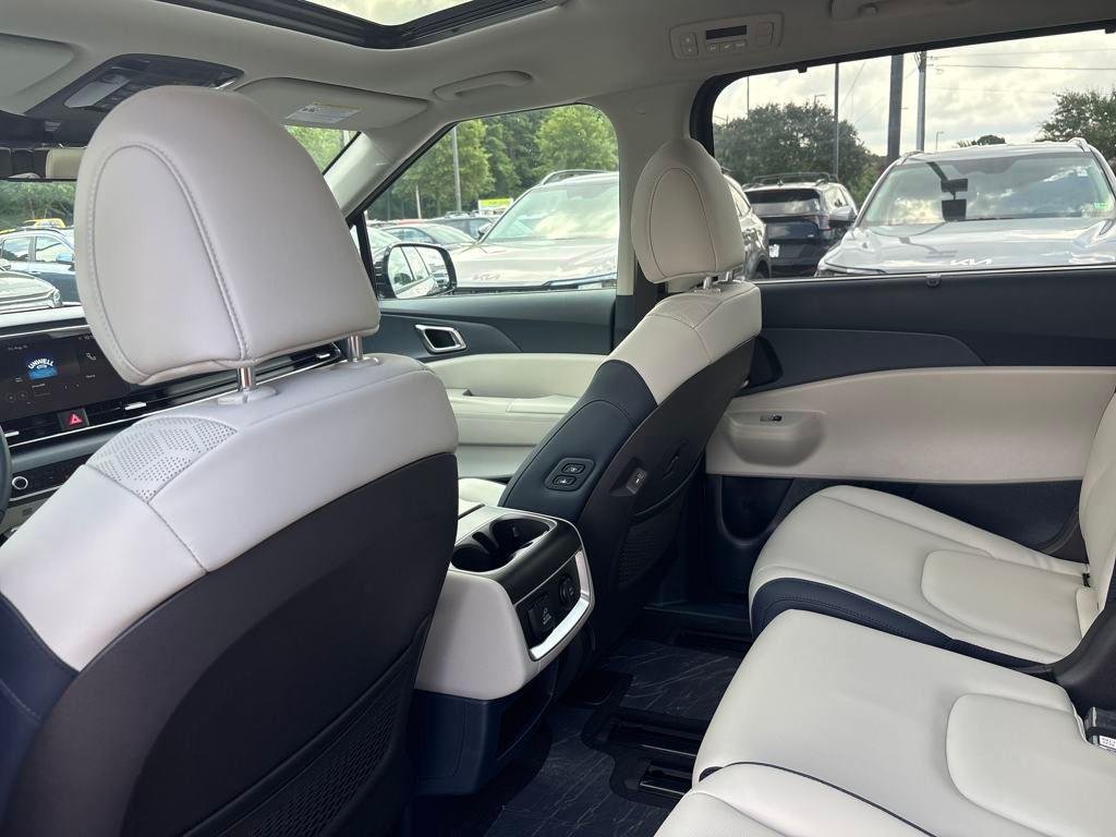 2026 Kia Carnival SX - Photo 27