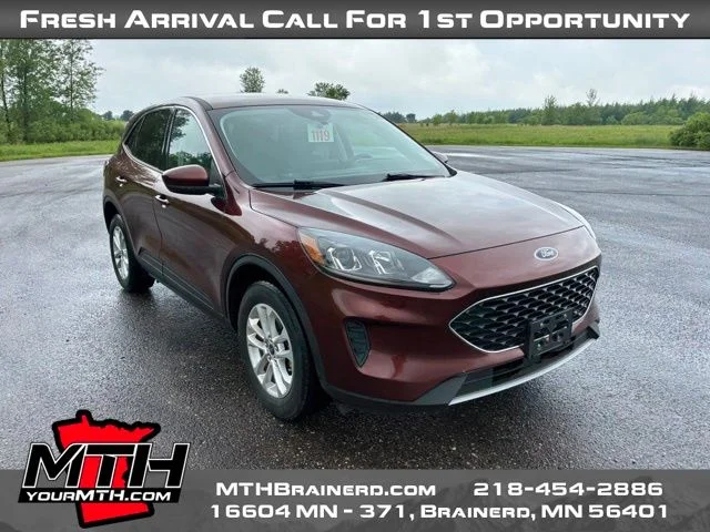 Used 2021 Brown Ford SE image 2