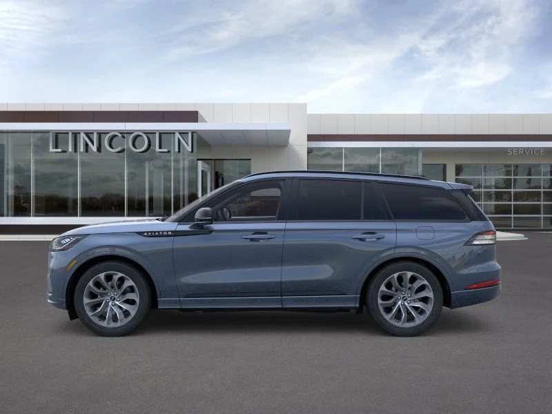 New 2026 Blue Lincoln Premiere image 3