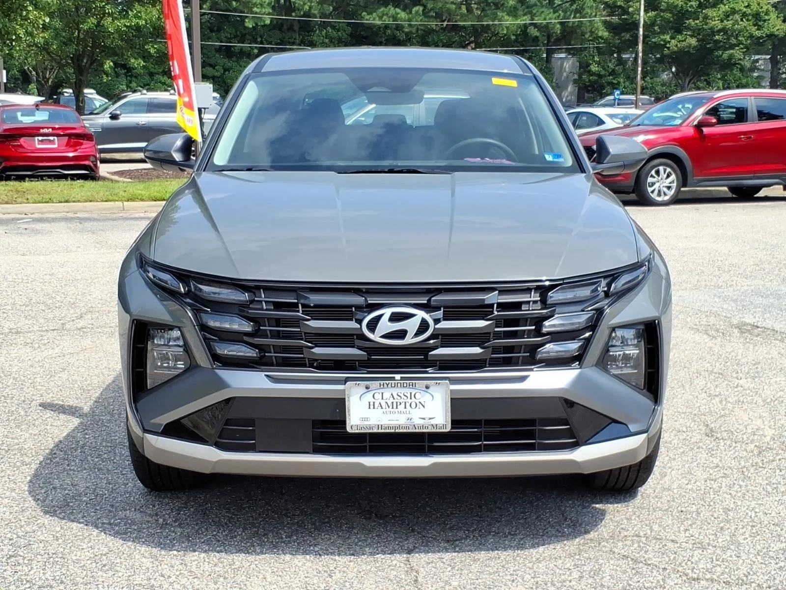 Used 2025 Hampton Gray Hyundai SE image 2