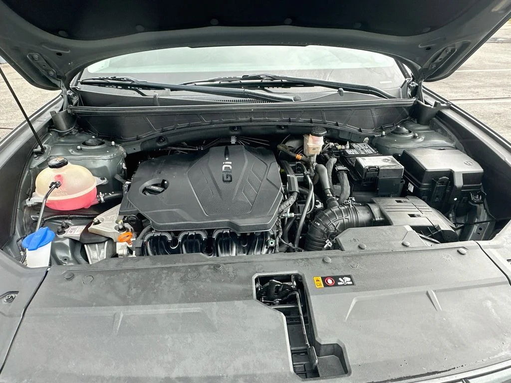 Used 2022 Gray Hyundai SEL image 28