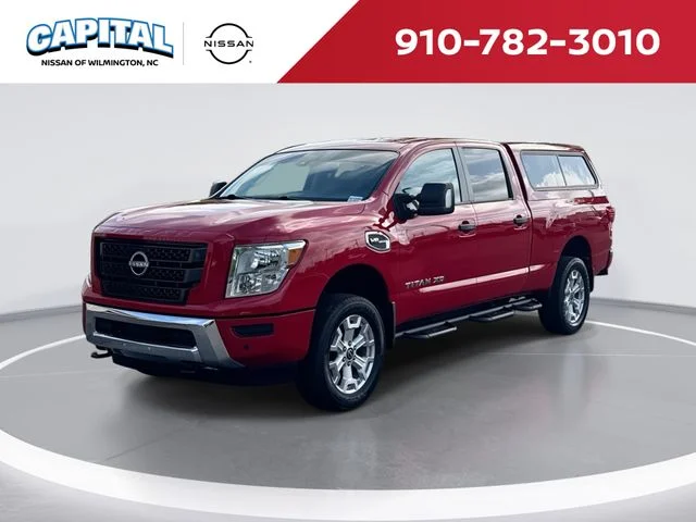 Used 2023 Red Nissan SV image 1