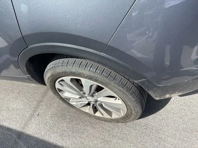 Used 2020 Includes (MDP) Anthracite lower exterior accent color, Paint code W598F. Buick Preferred image 17