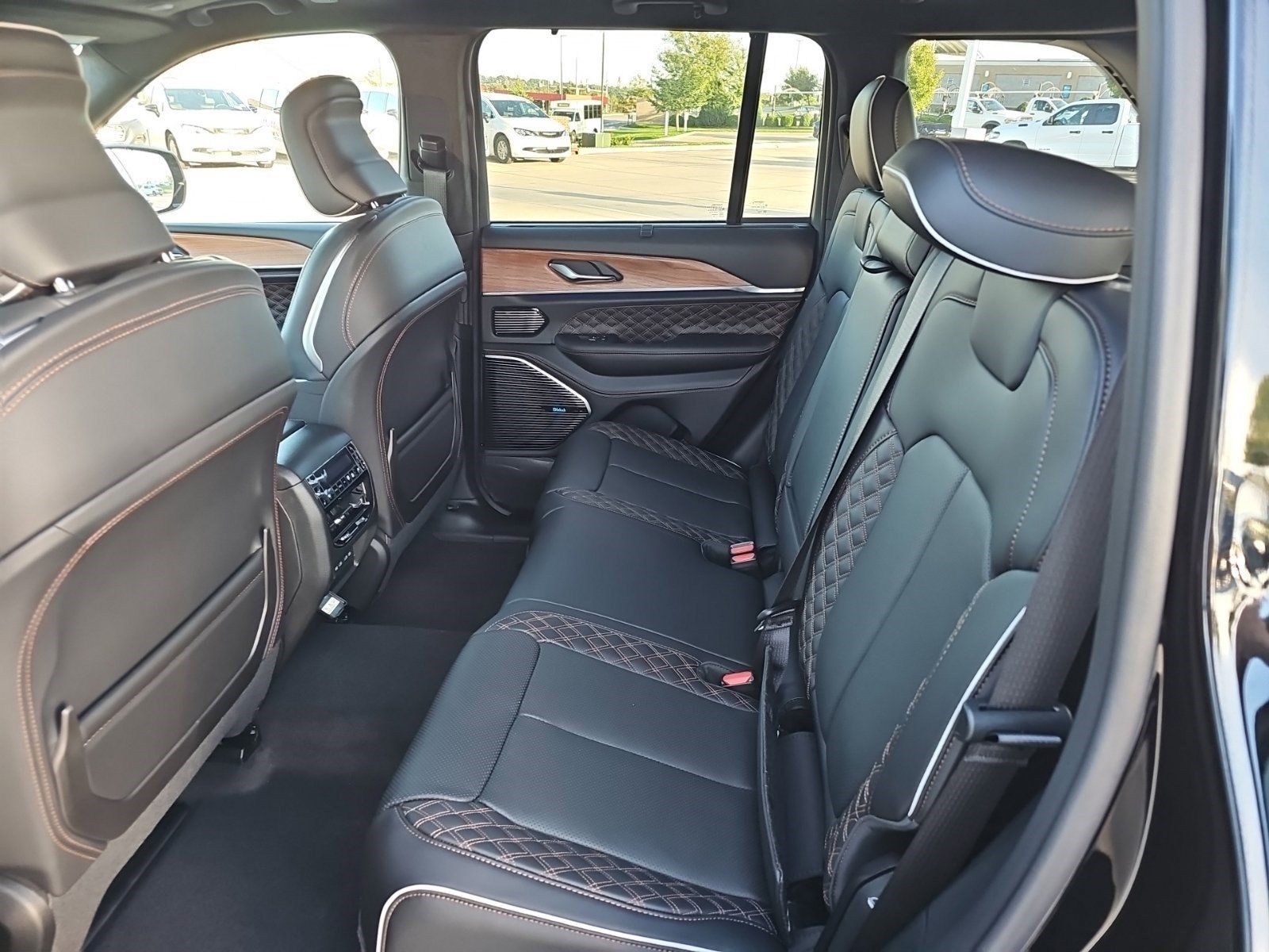 New 2027 High Gloss Black Jeep Summit image 16