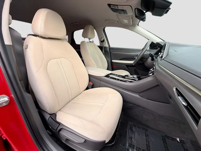 Used 2021 Red Hyundai SEL image 27