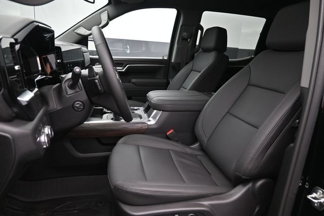 2026 GMC Sierra 1500 SLT - Photo 10