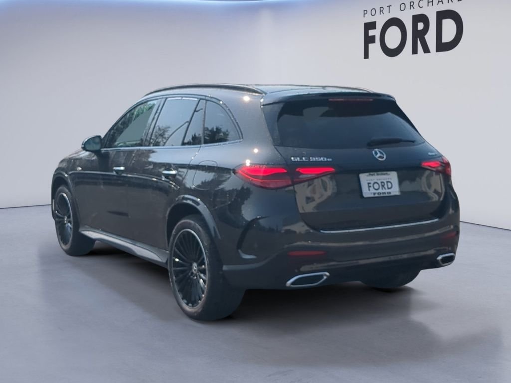 Used 2025 Graphite Gray Metallic Mercedes-Benz GLC 350e image 4