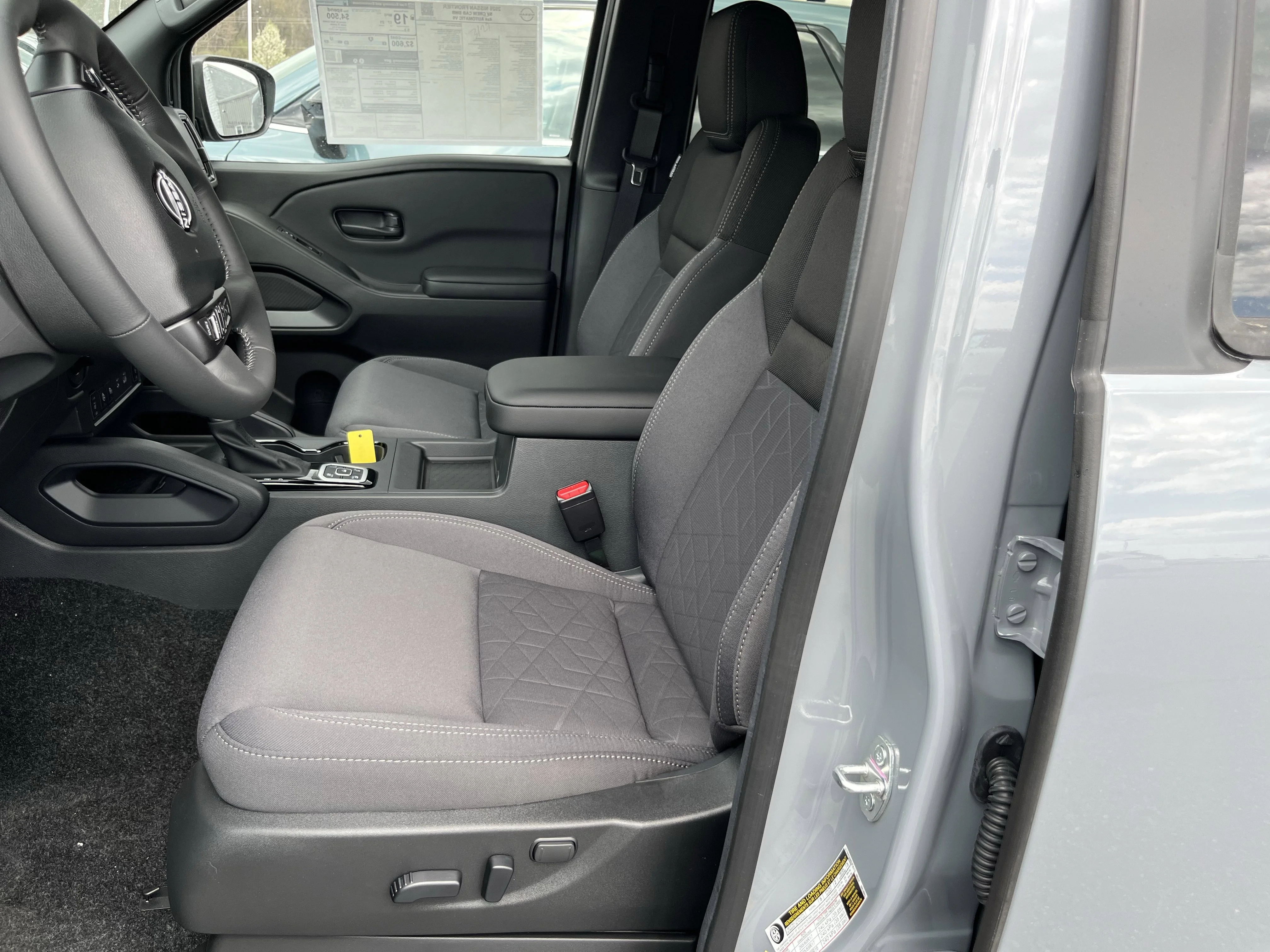 New 2026 Boulder Gray Pearl Nissan Crew Cab SV image 12