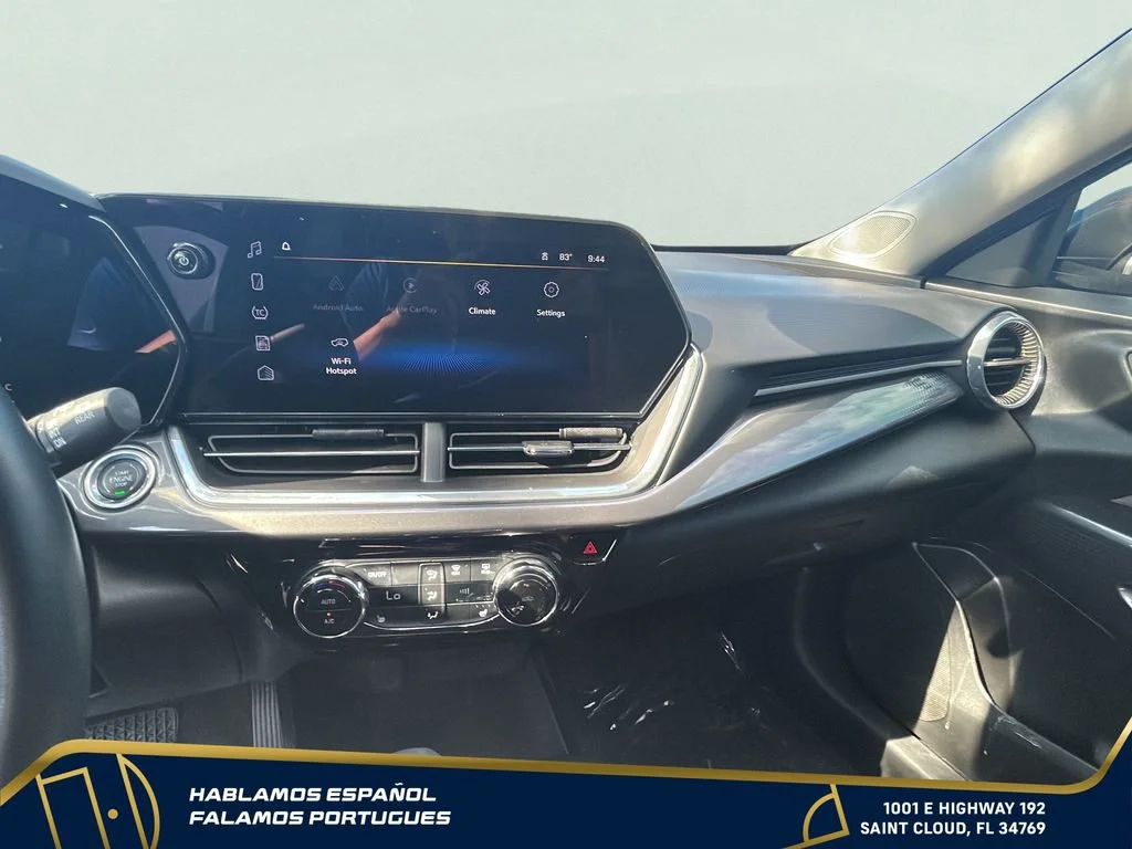 Used 2024 Summit White Chevrolet ACTIV image 18