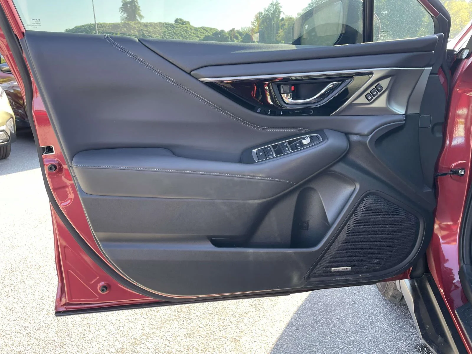 Used 2022 Crimson Red Pearl Subaru Limited image 5
