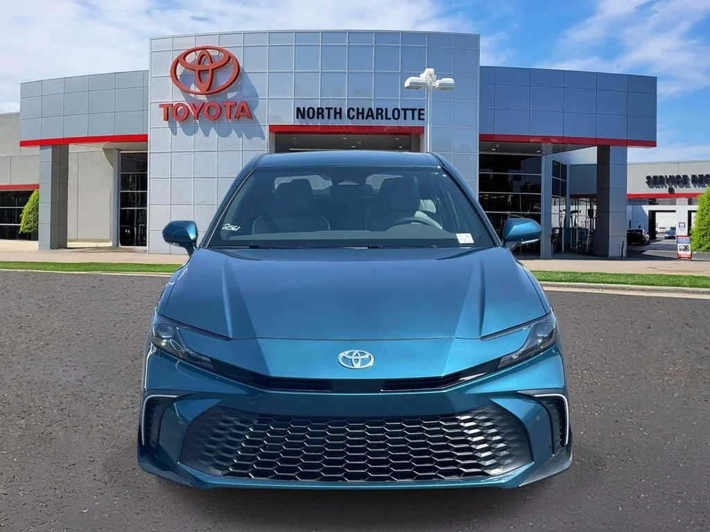 New 2026 Ocean Gem Toyota SE image 3