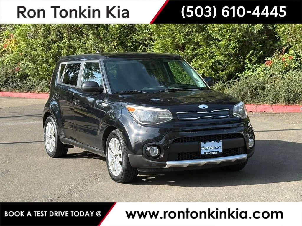 2017 Kia Soul 2.0L + 6 A/T's photo
