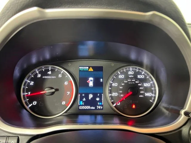 Used 2025 Blue Mitsubishi SE image 21