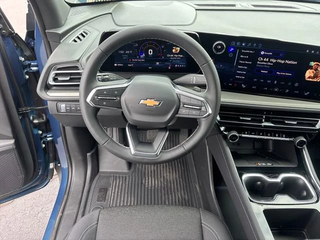 2026 Chevrolet Traverse LT - Photo 14