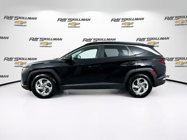 Used 2024 Black Hyundai SEL image 4