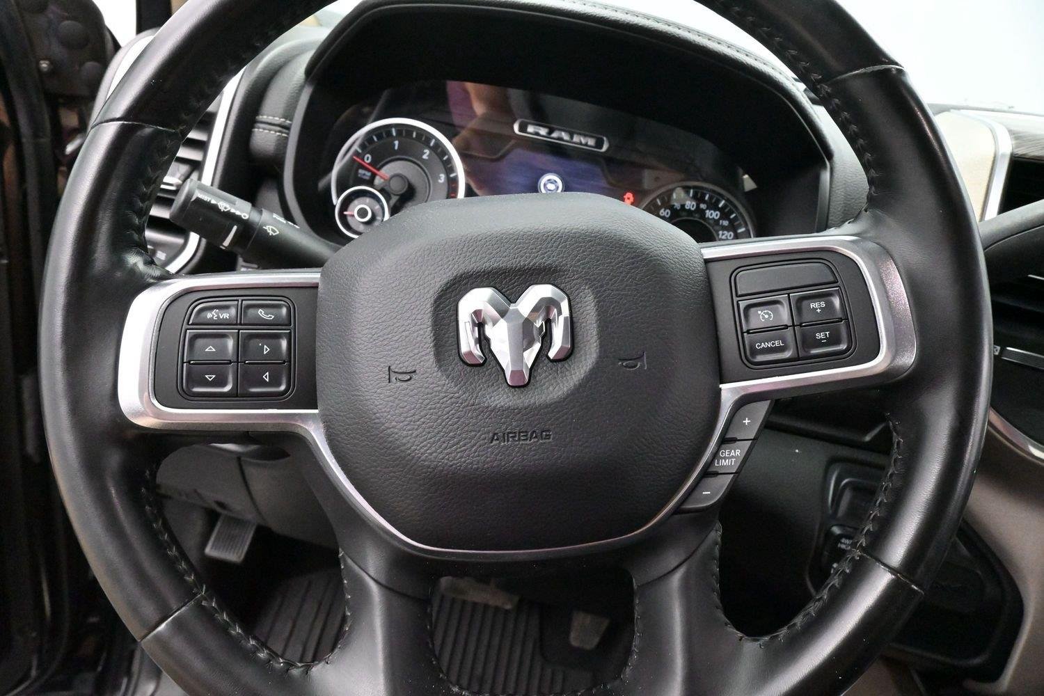 Used 2021 Diamond Black Crystal Pearlcoat Ram Laramie image 17