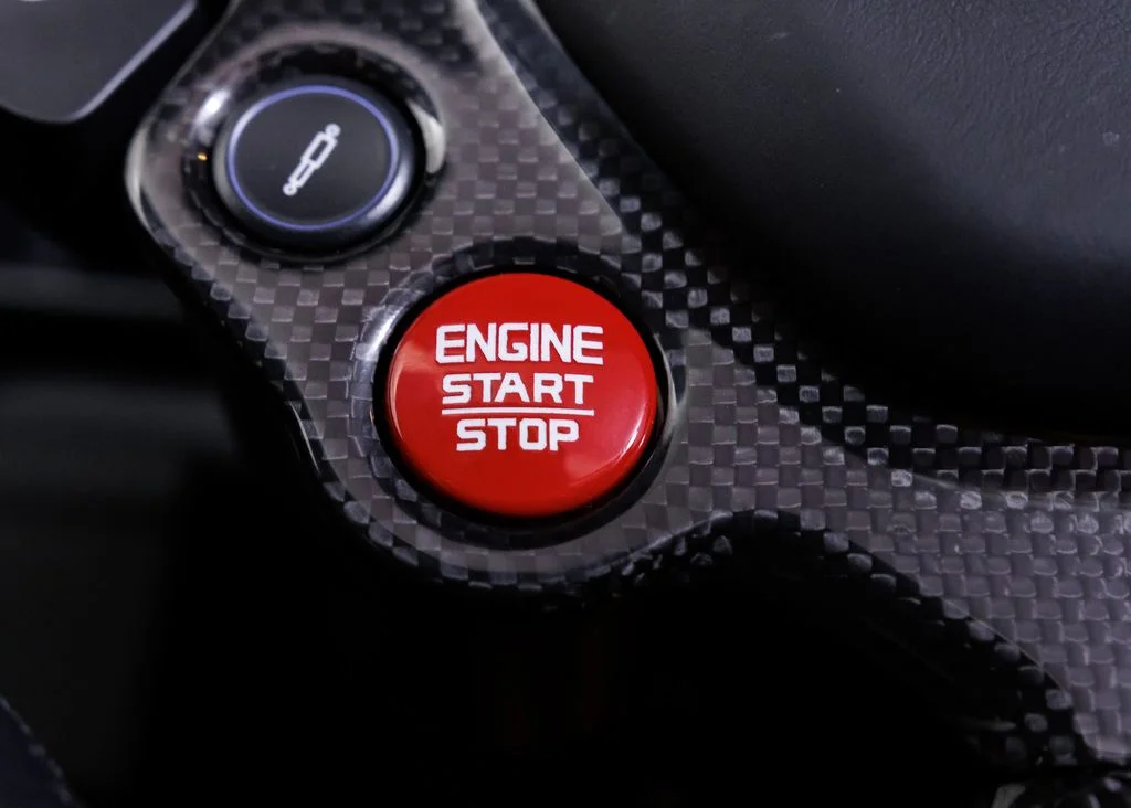 Used 2018 Red Ferrari Base image 29