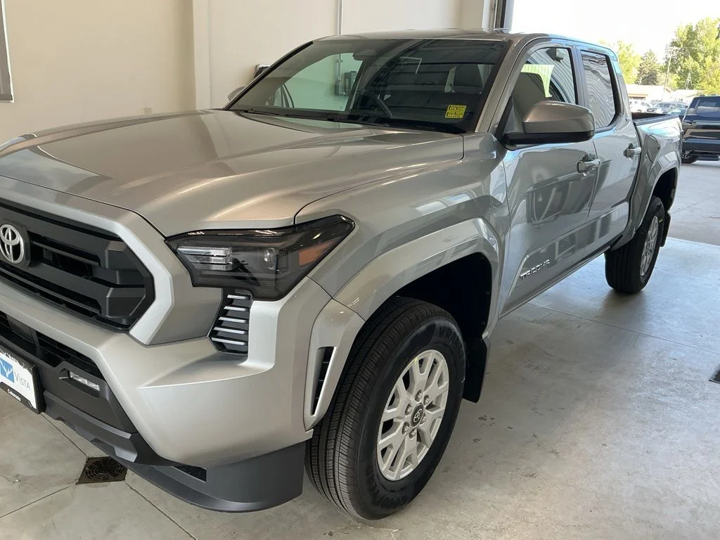 New 2026 Celestial Silver Metallic Toyota SR5 image 4