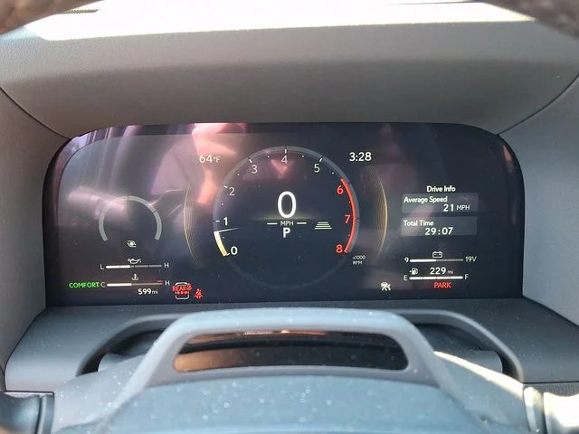Used 2025 Silver / Black Lexus 550 Overtrail+ image 19