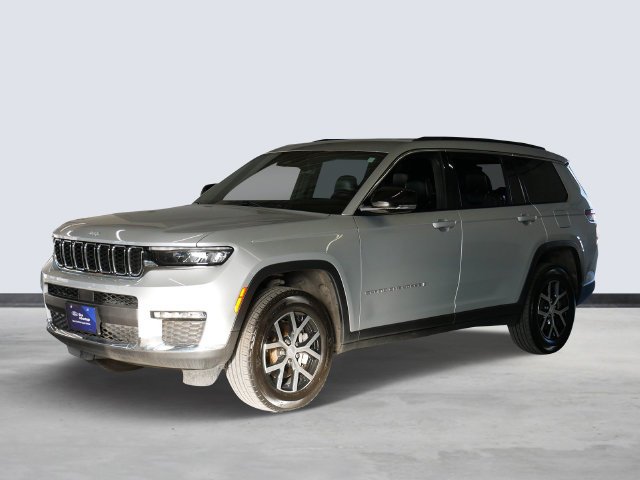 Certified Used 2025 Silver Zynith Jeep Limited image 1