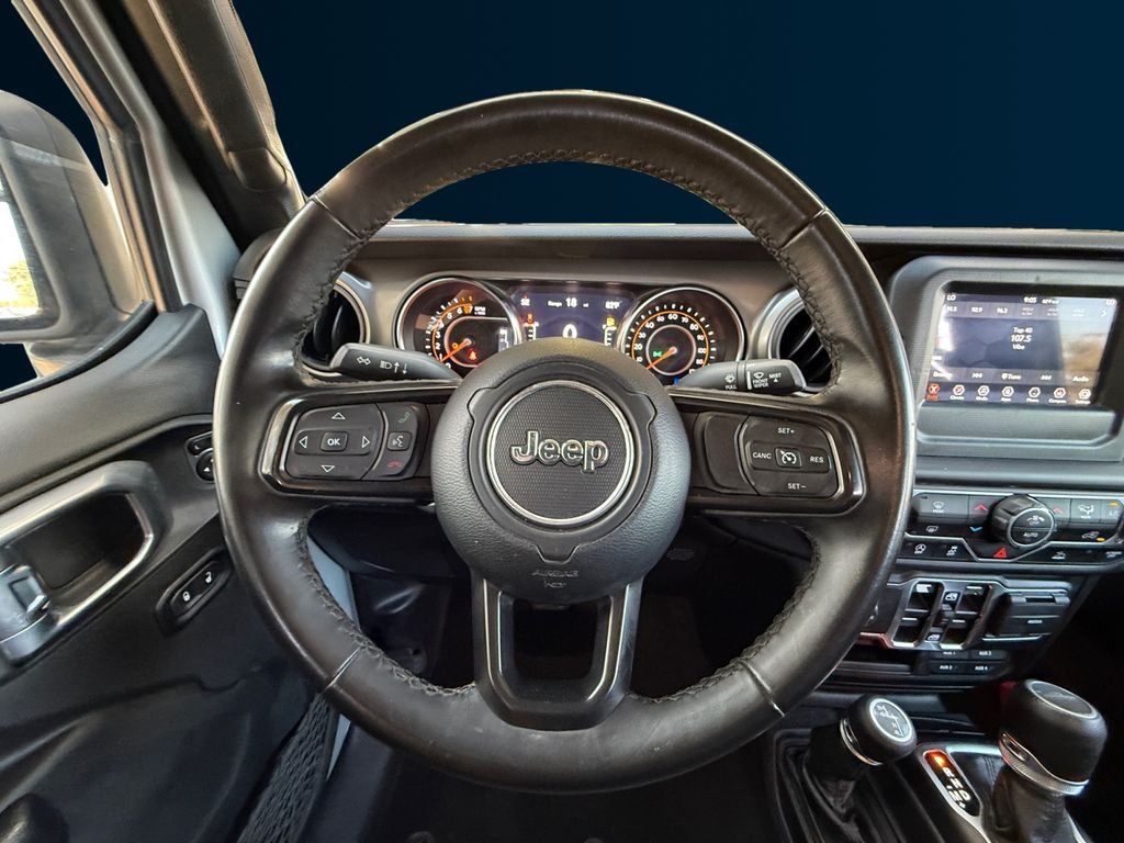 Used 2022 Silver Jeep Willys image 13