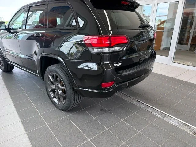 Used 2021 Black Jeep Limited image 3
