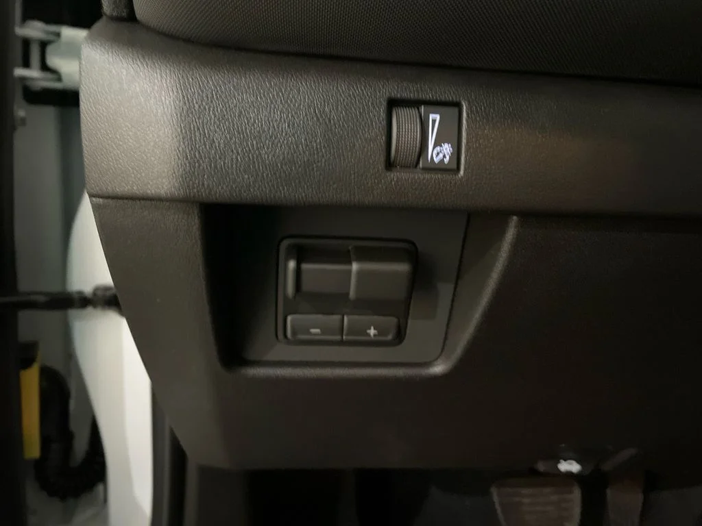 2026 Chevrolet Colorado Z71 - Photo 12