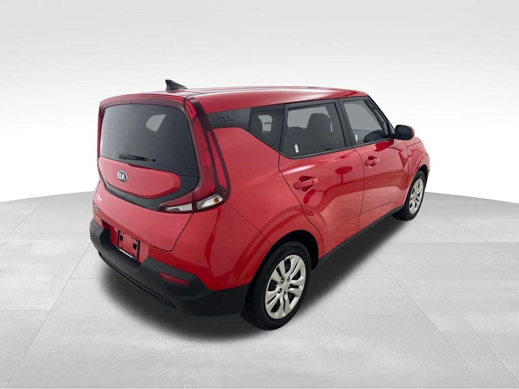 Used 2021 Red Kia LX image 5
