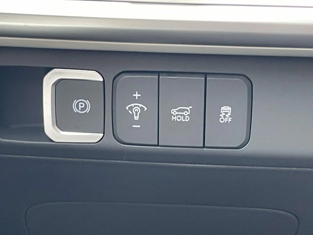 New 2026 Gray Hyundai SE image 20
